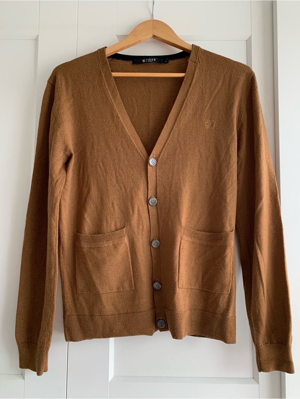 Tiger of Sweden 100% merino wool Men’s Johnjay  Button-Front Cardigan size L